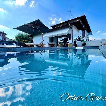 Other Garden - Luxury Bed And Breakfast ロー エクステリア 写真