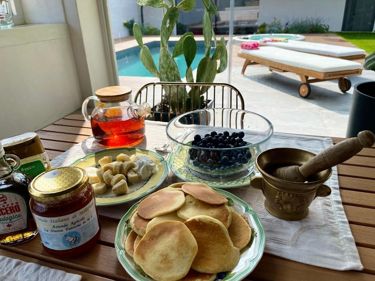 Other Garden - Luxury Bed And Breakfast ロー エクステリア 写真
