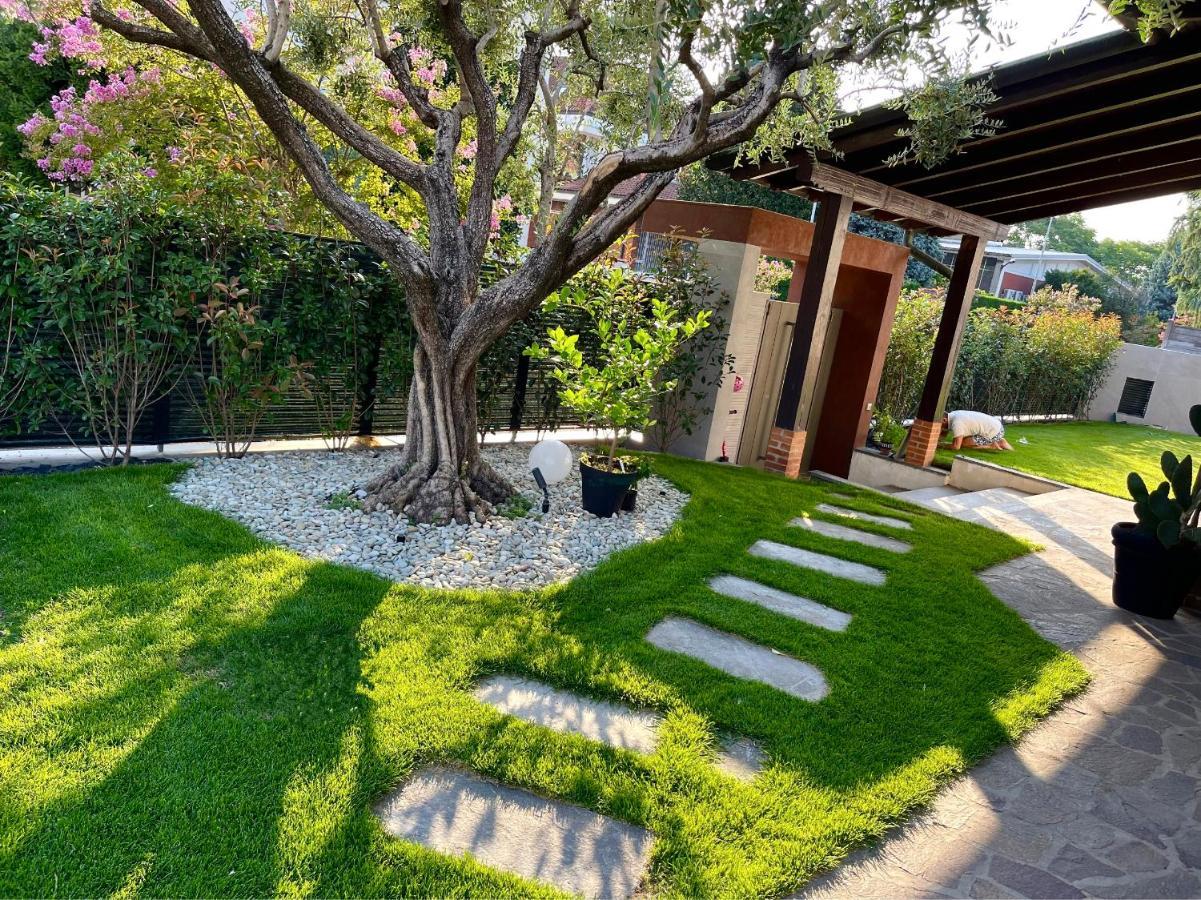 Other Garden - Luxury Bed And Breakfast ロー エクステリア 写真